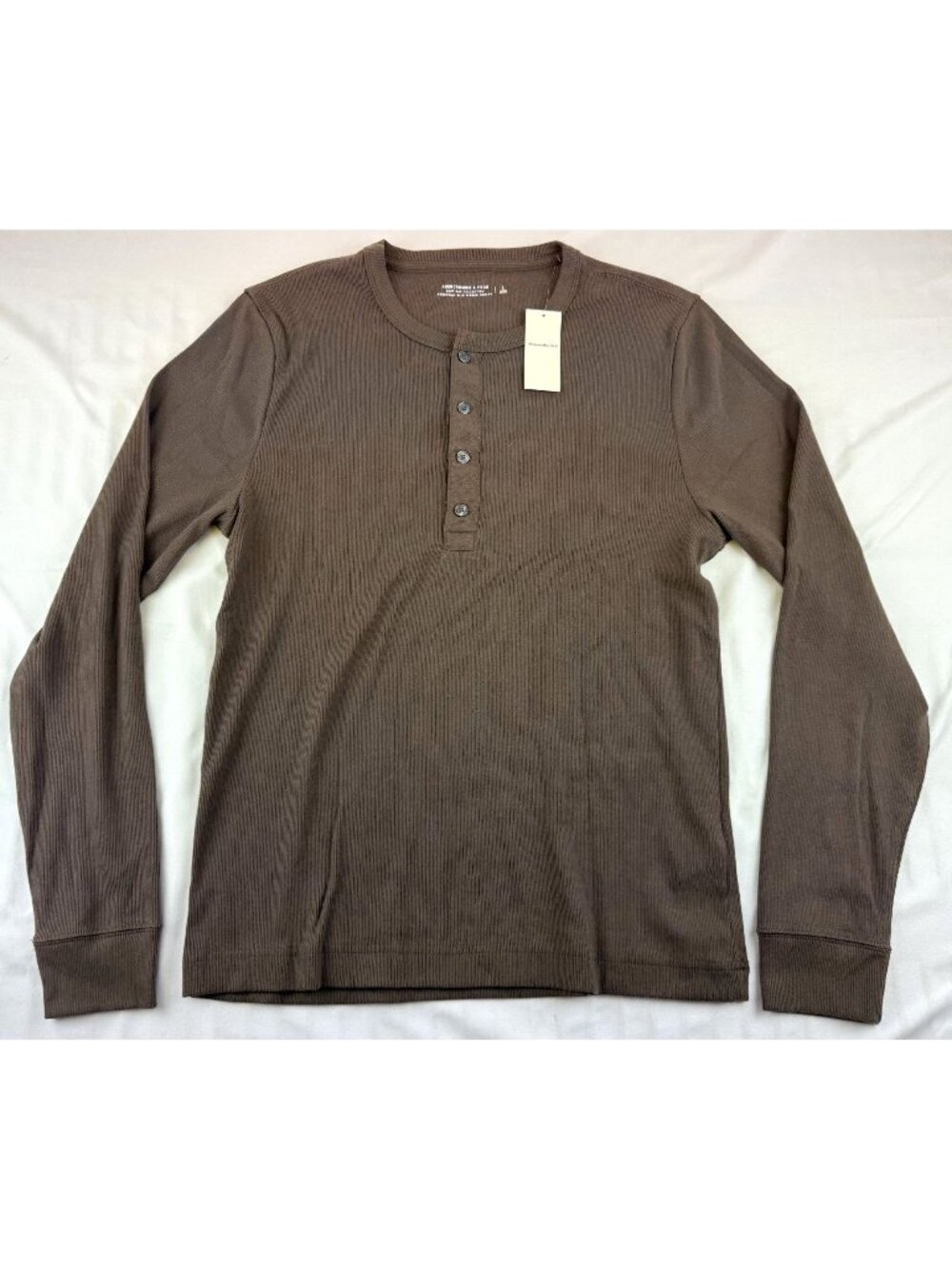 NWT Abercrombie & Fitch A&F Essential Slim Ribbed Henley Size L Brown